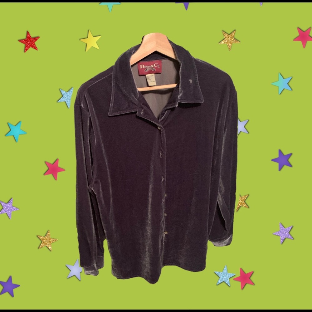 Dark gray Velvet blazer shirt.